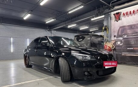 BMW 5 серия, 2004 год, 1 490 000 рублей, 2 фотография