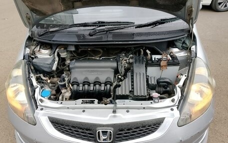 Honda Fit III, 2003 год, 399 000 рублей, 6 фотография