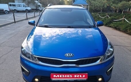 KIA Rio IV, 2018 год, 1 400 000 рублей, 2 фотография