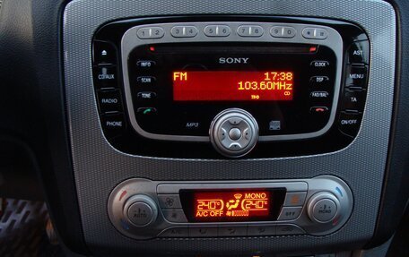 Ford Focus II рестайлинг, 2011 год, 925 000 рублей, 27 фотография