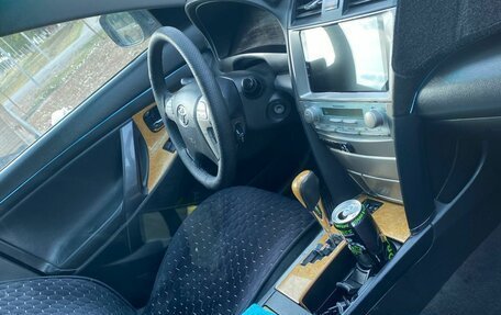 Toyota Camry, 2006 год, 750 000 рублей, 4 фотография