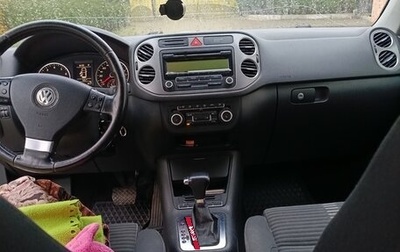 Volkswagen Tiguan I, 2009 год, 550 000 рублей, 1 фотография