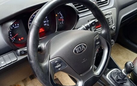 KIA Rio III рестайлинг, 2017 год, 900 000 рублей, 4 фотография