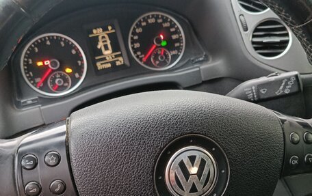 Volkswagen Tiguan I, 2009 год, 550 000 рублей, 4 фотография