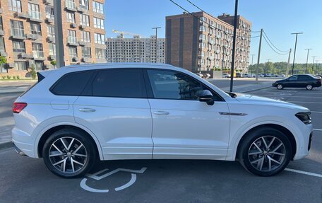 Volkswagen Touareg III, 2018 год, 3 750 000 рублей, 4 фотография