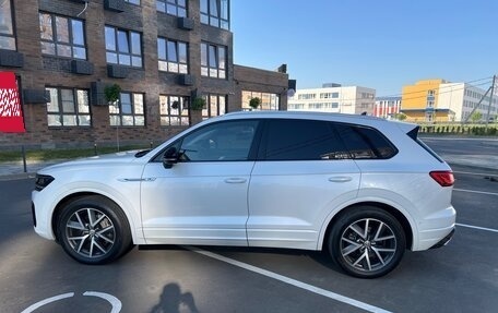 Volkswagen Touareg III, 2018 год, 3 750 000 рублей, 5 фотография