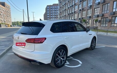 Volkswagen Touareg III, 2018 год, 3 750 000 рублей, 6 фотография