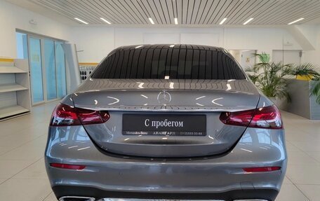 Mercedes-Benz E-Класс, 2020 год, 4 200 000 рублей, 4 фотография