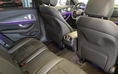 Mercedes-Benz E-Класс, 2020 год, 4 200 000 рублей, 10 фотография