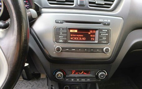 KIA Rio III рестайлинг, 2017 год, 1 050 000 рублей, 19 фотография