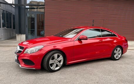 Mercedes-Benz E-Класс, 2015 год, 2 055 000 рублей, 1 фотография