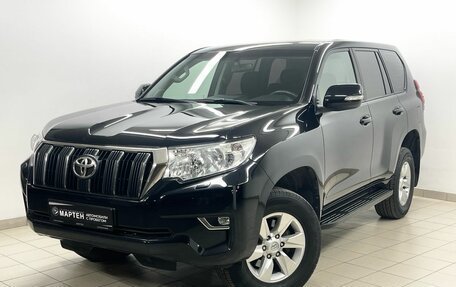 Toyota Land Cruiser Prado 150 рестайлинг 2, 2018 год, 4 398 000 рублей, 1 фотография