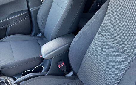 Hyundai Solaris II рестайлинг, 2020 год, 1 250 000 рублей, 10 фотография