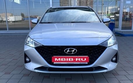 Hyundai Solaris II рестайлинг, 2020 год, 1 250 000 рублей, 2 фотография