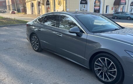 Hyundai Sonata VIII, 2020 год, 2 300 000 рублей, 3 фотография