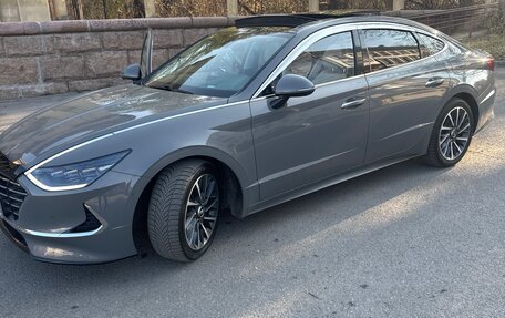 Hyundai Sonata VIII, 2020 год, 2 300 000 рублей, 21 фотография