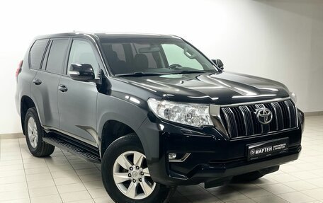 Toyota Land Cruiser Prado 150 рестайлинг 2, 2018 год, 4 398 000 рублей, 3 фотография