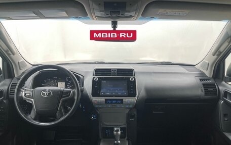 Toyota Land Cruiser Prado 150 рестайлинг 2, 2018 год, 4 398 000 рублей, 21 фотография