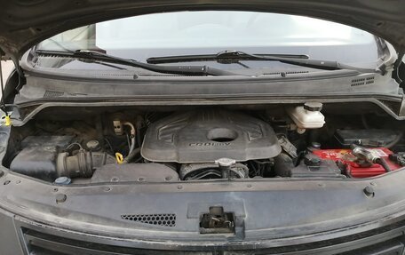 Hyundai Grand Starex Grand Starex I рестайлинг 2, 2014 год, 1 900 000 рублей, 3 фотография