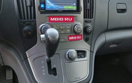 Hyundai Grand Starex Grand Starex I рестайлинг 2, 2014 год, 1 900 000 рублей, 7 фотография