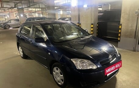 Toyota Corolla, 2005 год, 575 000 рублей, 2 фотография