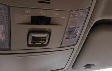 Toyota RAV4, 2018 год, 2 300 000 рублей, 6 фотография