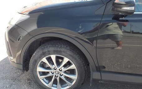 Toyota RAV4, 2018 год, 2 300 000 рублей, 27 фотография