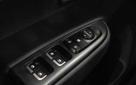 KIA Rio IV, 2018 год, 1 400 000 рублей, 7 фотография