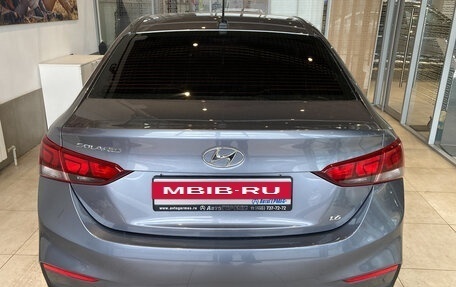 Hyundai Solaris II рестайлинг, 2018 год, 1 369 000 рублей, 4 фотография