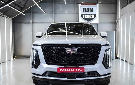 Cadillac Escalade V, 2025 год, 21 840 000 рублей, 4 фотография