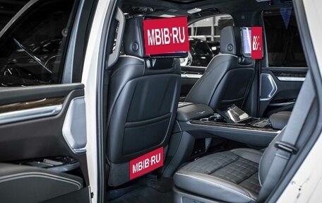 Cadillac Escalade V, 2025 год, 21 840 000 рублей, 16 фотография