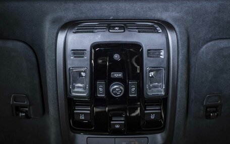 Cadillac Escalade V, 2025 год, 21 840 000 рублей, 33 фотография