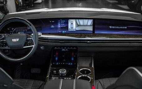 Cadillac Escalade V, 2025 год, 21 840 000 рублей, 30 фотография