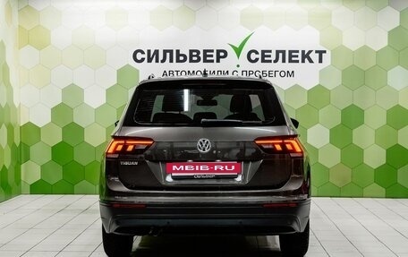 Volkswagen Tiguan II, 2019 год, 2 400 000 рублей, 4 фотография