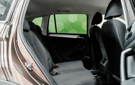 Volkswagen Tiguan II, 2019 год, 2 400 000 рублей, 12 фотография