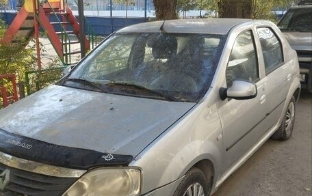 Renault Logan I, 2013 год, 260 000 рублей, 1 фотография