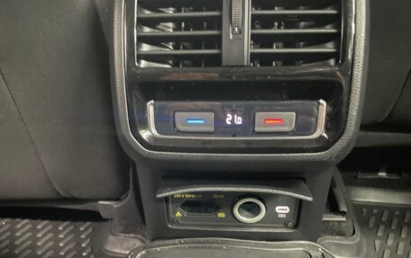 Volkswagen Passat B8 рестайлинг, 2019 год, 2 700 000 рублей, 10 фотография