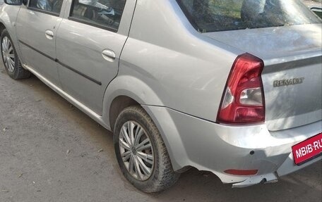Renault Logan I, 2013 год, 260 000 рублей, 3 фотография