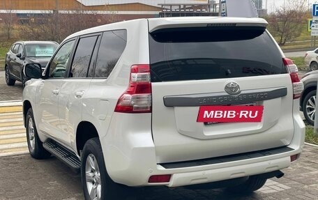 Toyota Land Cruiser Prado 150 рестайлинг 2, 2014 год, 3 250 000 рублей, 7 фотография
