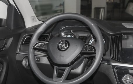 Skoda Kamiq I, 2025 год, 2 050 000 рублей, 13 фотография