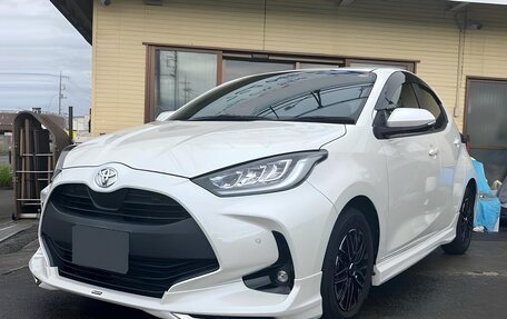 Toyota Yaris, 2022 год, 1 150 000 рублей, 17 фотография