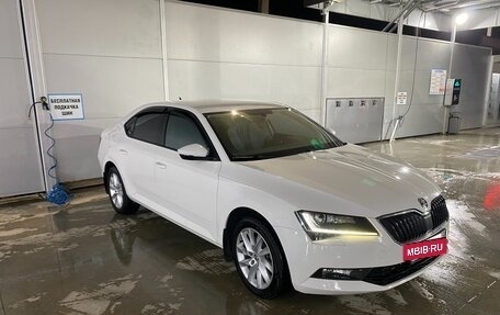 Skoda Superb III рестайлинг, 2018 год, 2 000 000 рублей, 2 фотография