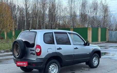 Chevrolet Niva I рестайлинг, 2009 год, 380 000 рублей, 6 фотография