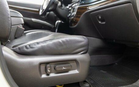 Hyundai Santa Fe III рестайлинг, 2011 год, 1 398 000 рублей, 17 фотография