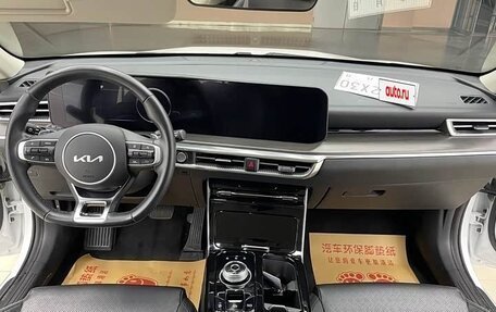 KIA K5, 2022 год, 2 350 000 рублей, 8 фотография