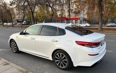 KIA Optima IV, 2018 год, 2 100 000 рублей, 5 фотография
