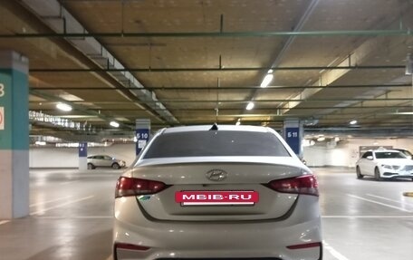 Hyundai Solaris II рестайлинг, 2017 год, 530 000 рублей, 5 фотография