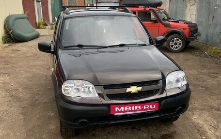 Chevrolet Niva I рестайлинг, 2014 год, 755 000 рублей, 4 фотография