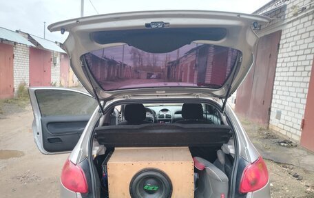 Peugeot 206, 2004 год, 325 000 рублей, 13 фотография