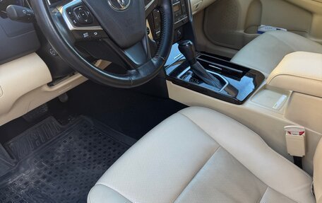 Toyota Camry, 2017 год, 2 350 000 рублей, 5 фотография